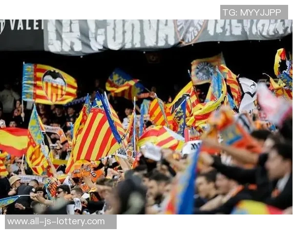 瓦伦主帅：西甲理应保障球迷权益；1-7和0-5是执教生涯的重挫